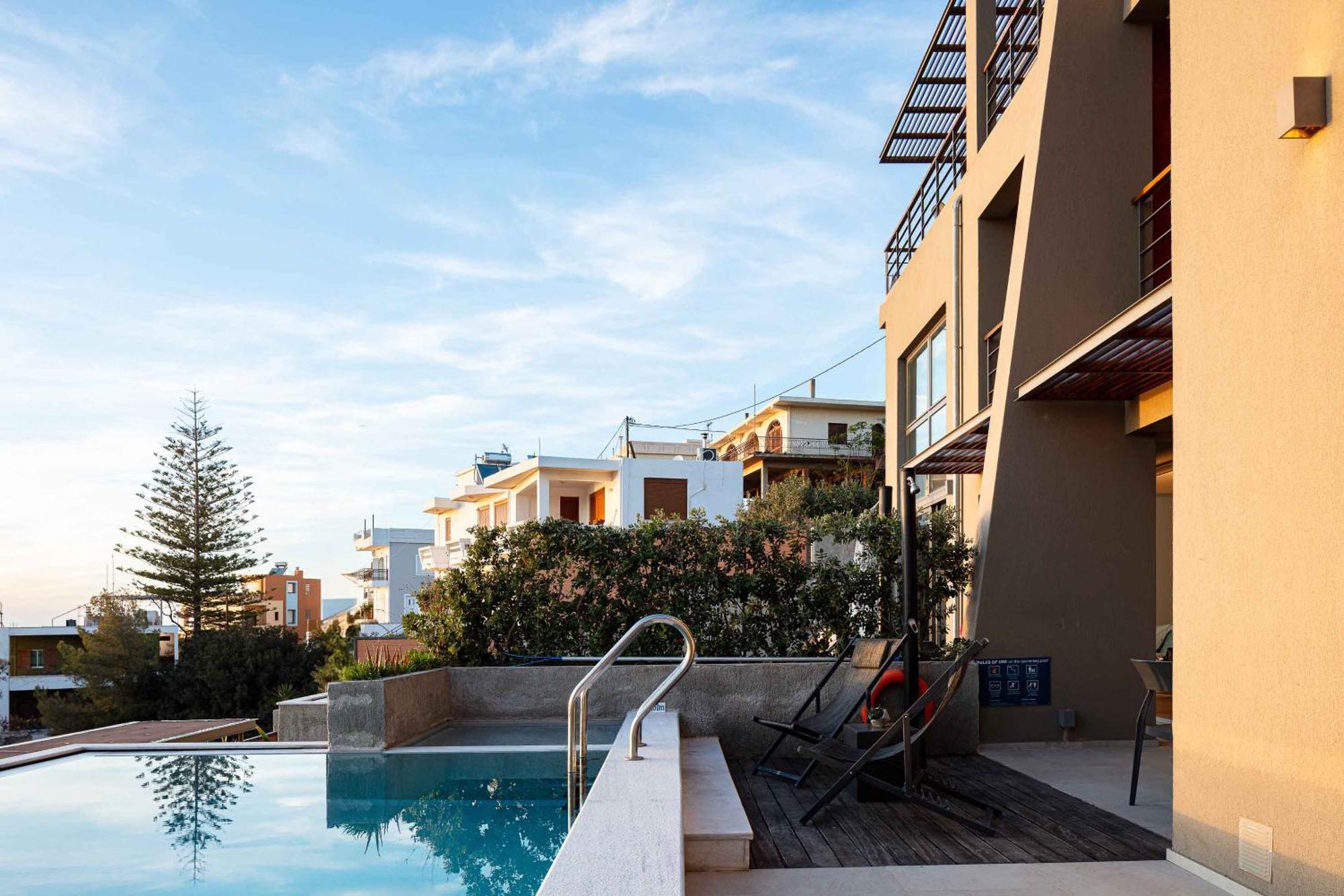 Omnia Luxury Villas - "Heated" Pools & Breathtaking Seaviews! خانيا الغرفة الصورة