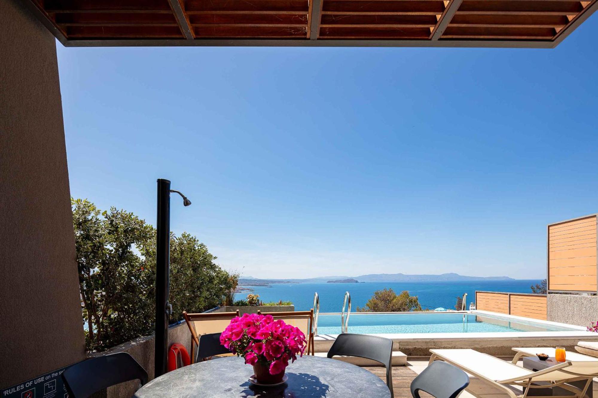 Omnia Luxury Villas - "Heated" Pools & Breathtaking Seaviews! خانيا الغرفة الصورة