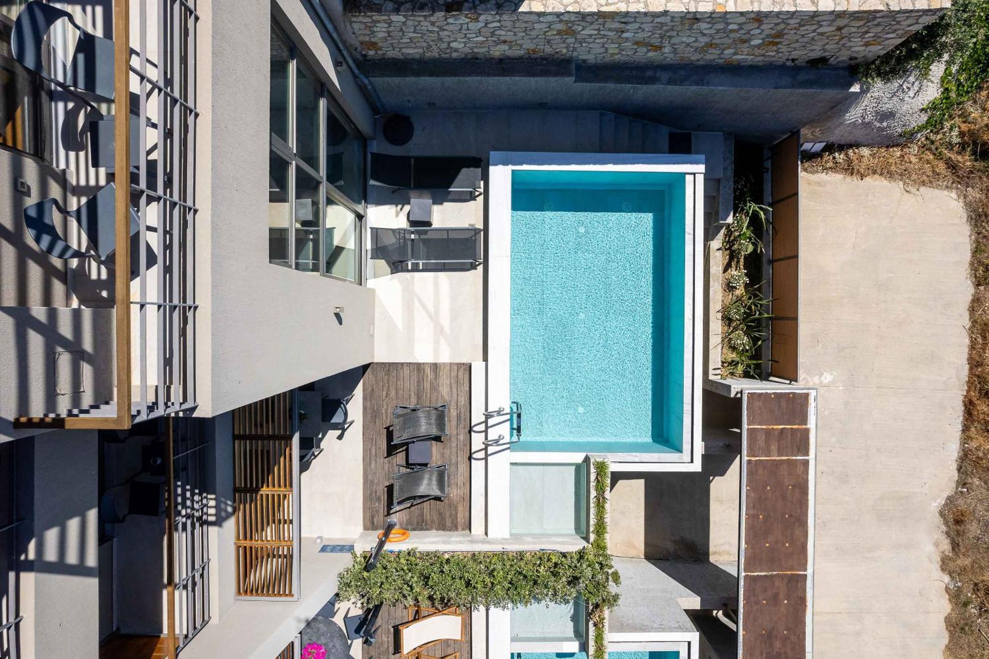 Omnia Luxury Villas - "Heated" Pools & Breathtaking Seaviews! خانيا الغرفة الصورة